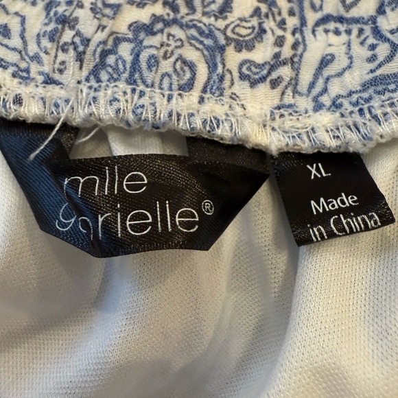 Mlle Gabrielle Medallion Print Skirt – Size XL – Boho Style - Picture 3 of 4